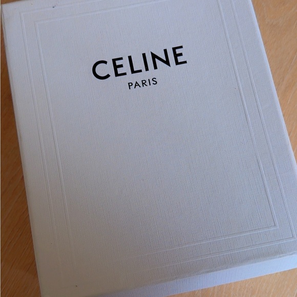 Triomphe Medium Bag - Picture 8 of 13